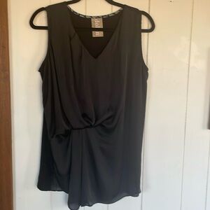 NWOT LAST CHANCE Dolan silky top